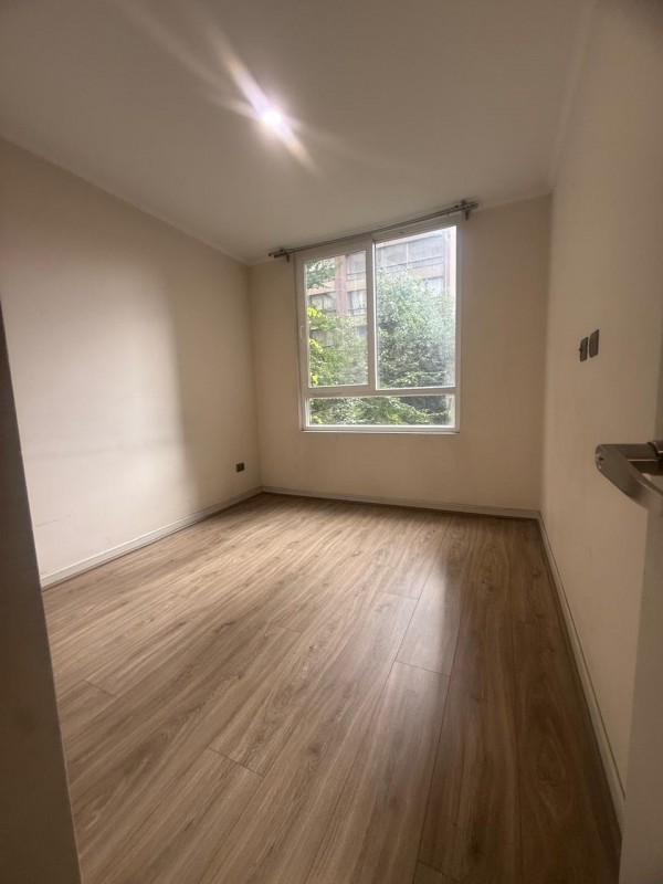 Se Arrienda Departamento 1D 1B 35Mts2 San Martin 898 Stgo