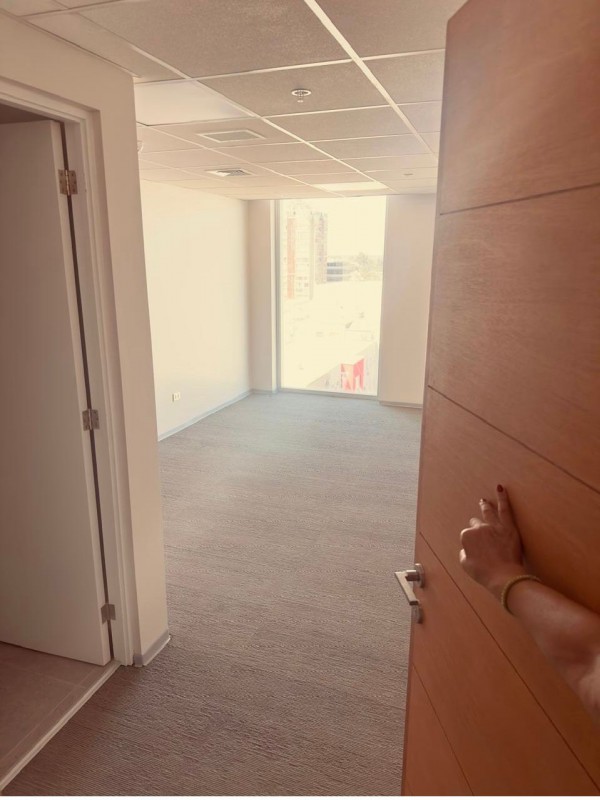 Nueva, Moderna, Segura, Oficina Vistas Chillán Centro, E y B