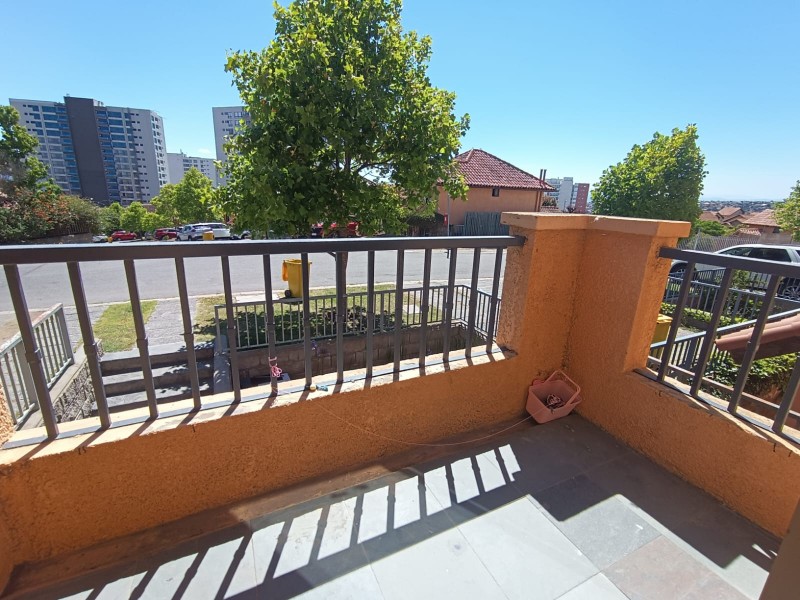 Se Vende Casa, 4H, 3B, 2E, Condominio Altos, Viña del Mar