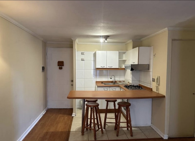 Departamento en Arriendo 2 Hab y 1 Baño Sector Santa Lucía