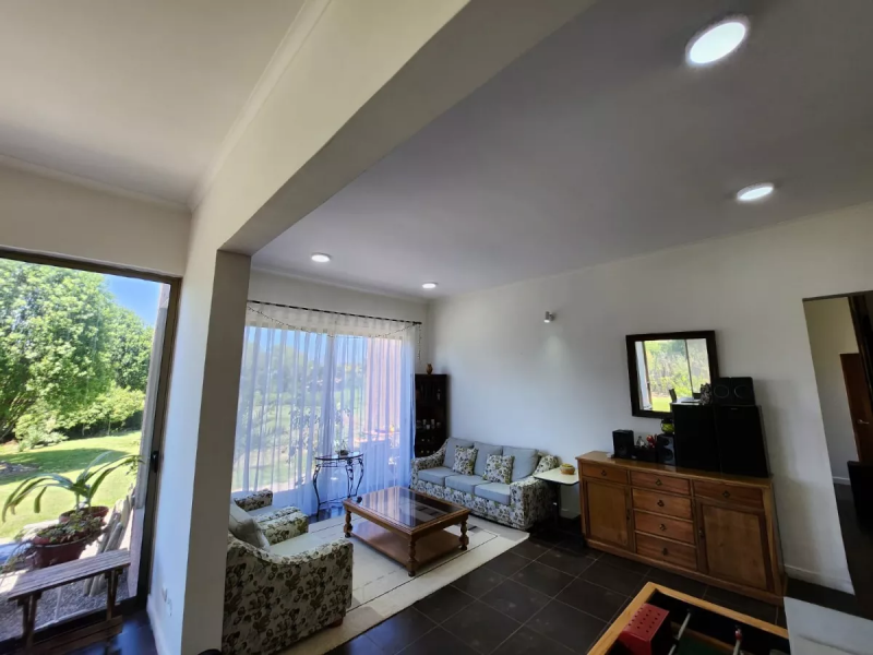 Se Vende Parcela Con Casa Condominio las Palmeras, Talagante