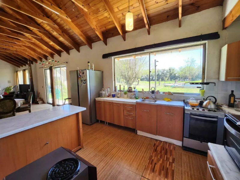 Se Vende Parcela Con 2 Casas en Carampangue, Isla de Maipo