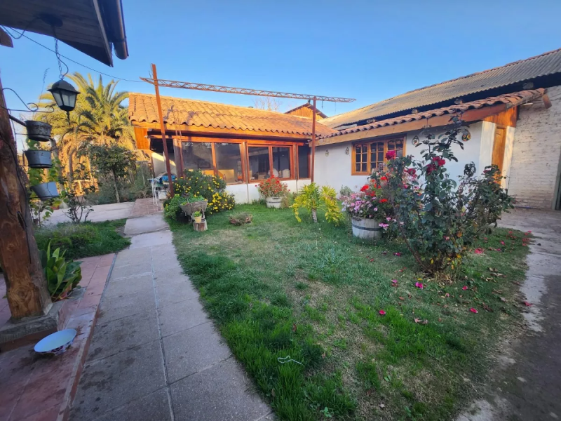 Se Vende Parcela de 6277 M2 Con Casa, Bodegas y Galpón Tagte
