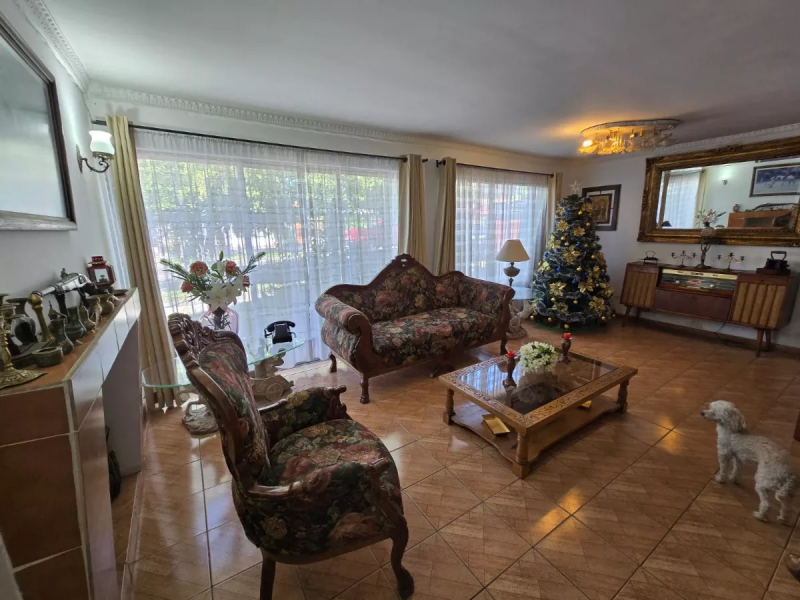 Se Vende Casa, Barrio Consolidado en Centro de Talagante