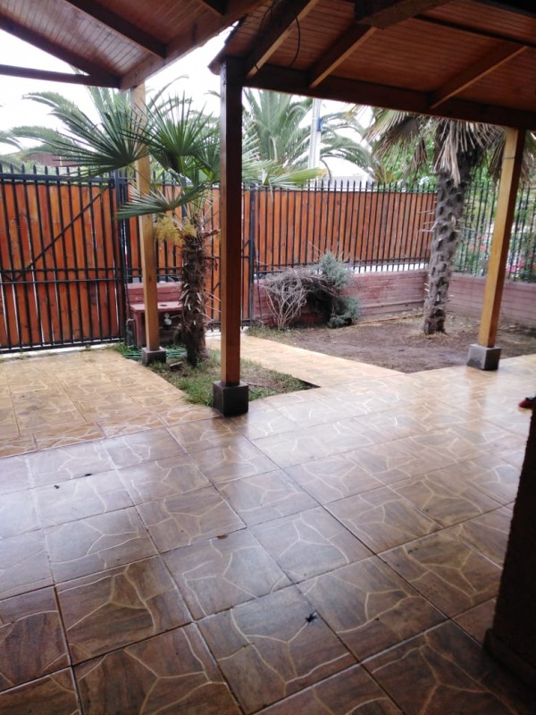 Se Arrienda Casa en Av. el Conquistador Comuna de Maipú