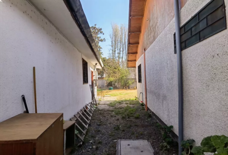 Se Vende Propiedad Comercial Centro de Comuna Isla de Maipo