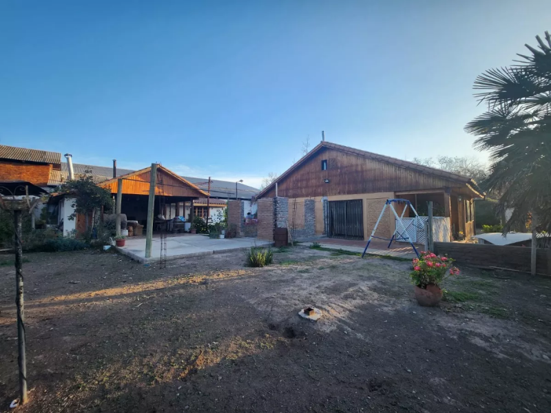 Se Vende Parcela de 6277 M2 Con Casa, Bodegas y Galpón Tagte