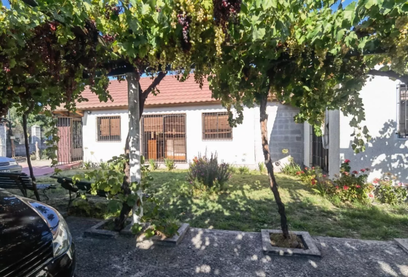 Se Vende Propiedad Comercial Centro de Comuna Isla de Maipo