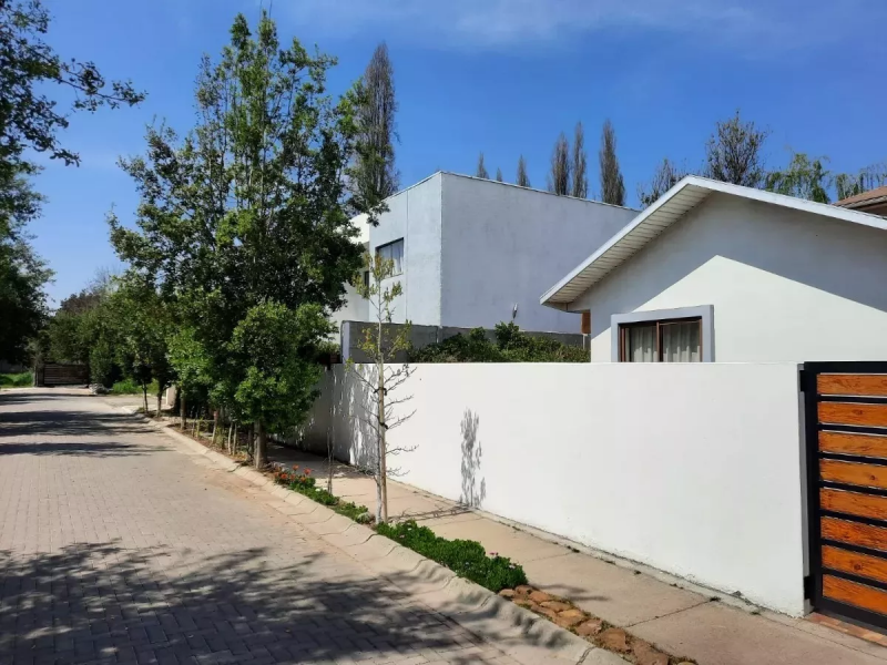 Vendo Casa en Condominio Consolidado, Comuna Isla de Maipo