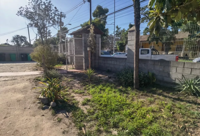 Se Vende Propiedad Comercial Centro de Comuna Isla de Maipo