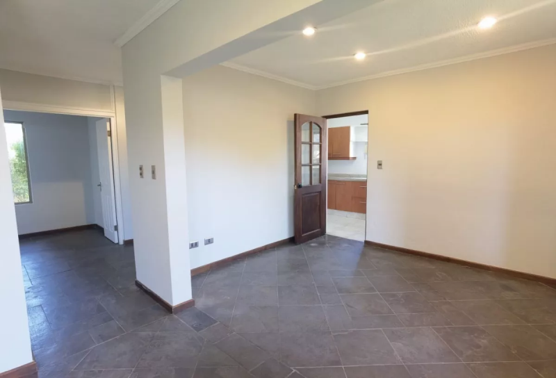 Propiedad Con Casa, Sector Central Comuna Isla de Maipo
