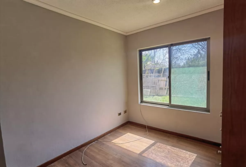 Propiedad Con Casa, Sector Central Comuna Isla de Maipo