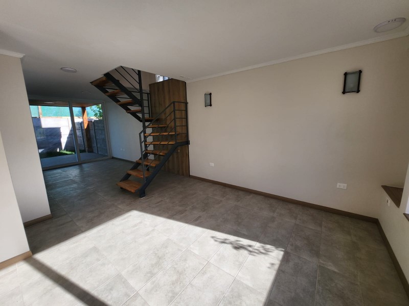 Se Arrienda Casa en Condominio la Foresta en Talagante
