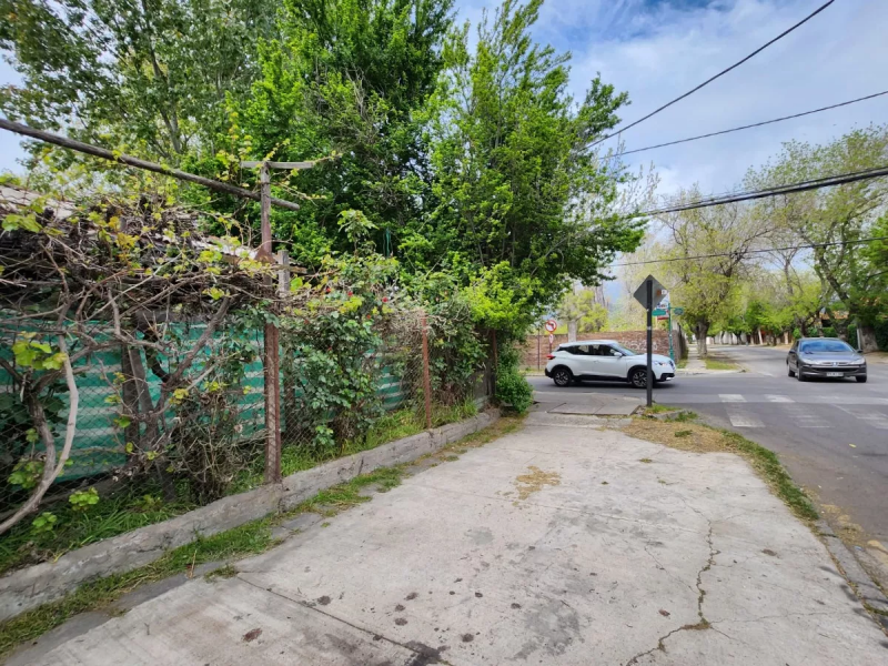 Se Vende Propiedad Comercial Centro de Isla de Maipo