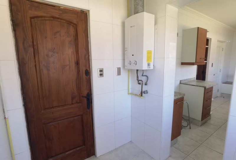 Propiedad Con Casa, Sector Central Comuna Isla de Maipo