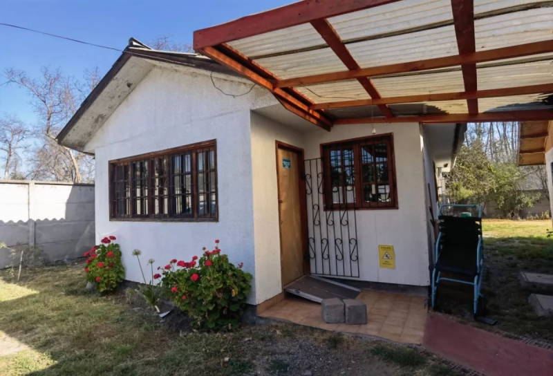 Se Vende Propiedad Comercial Centro de Comuna Isla de Maipo