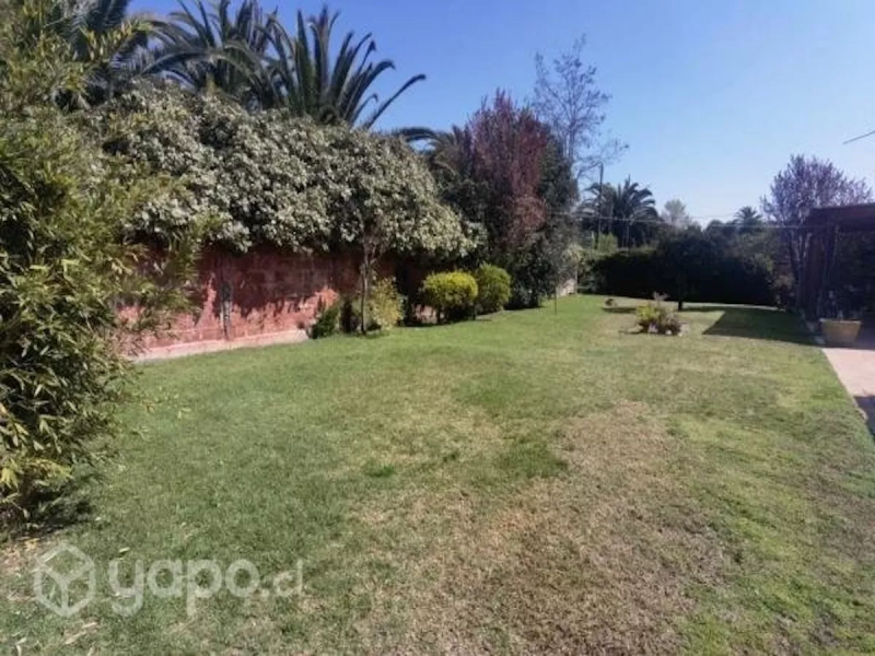 Vendo Propiedad Ubicada en el Centro de Isla de Maipo