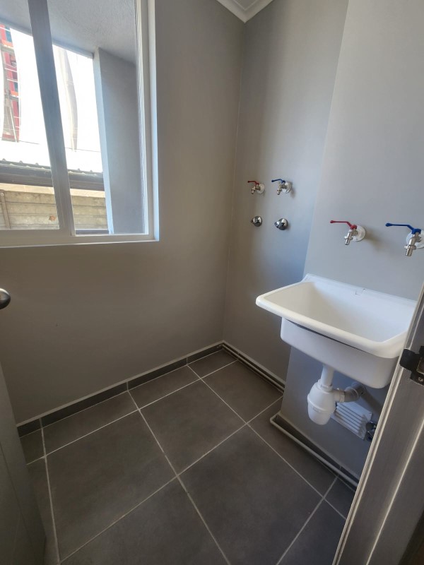 Arrienda Departamento Nuevo en Condominio Central Lantaño