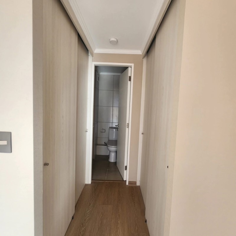 Arriendo Depto Edificio Monteprado. 1D/1B/0E