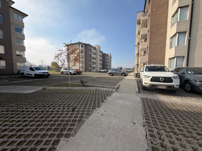 Arriendo Departamento 3D 2B Con Estacionamiento Cumbres de C