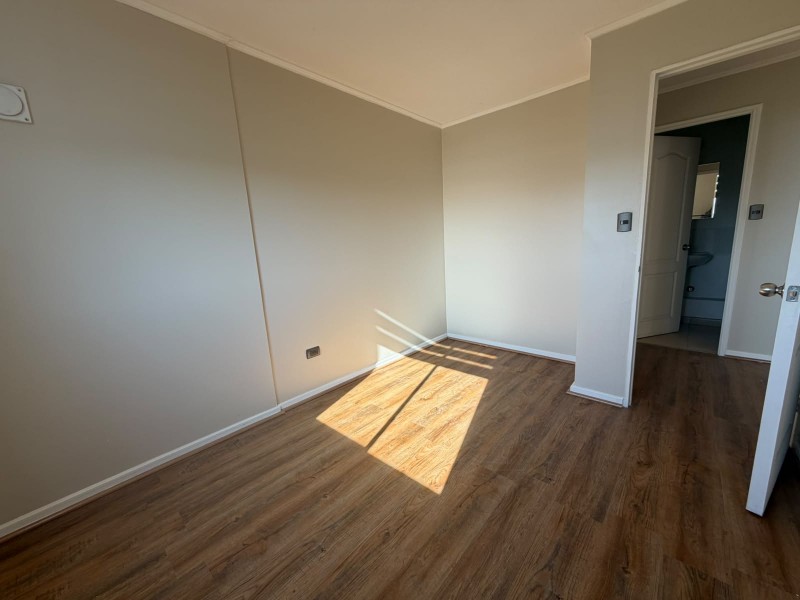Arriendo Departamento 3D 2B Con Estacionamiento Cumbres de C