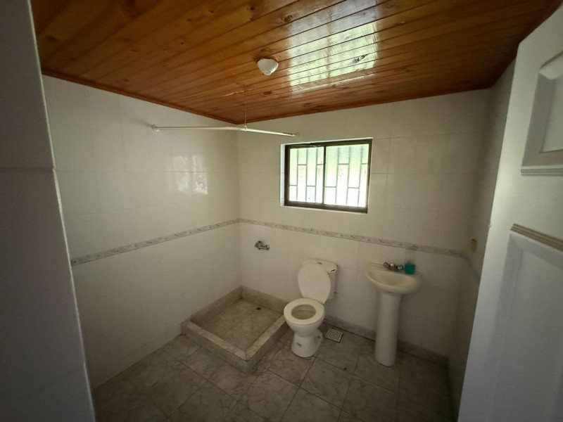 Venta Terreno Con Casa Cerca Strip Center Parque Urbano