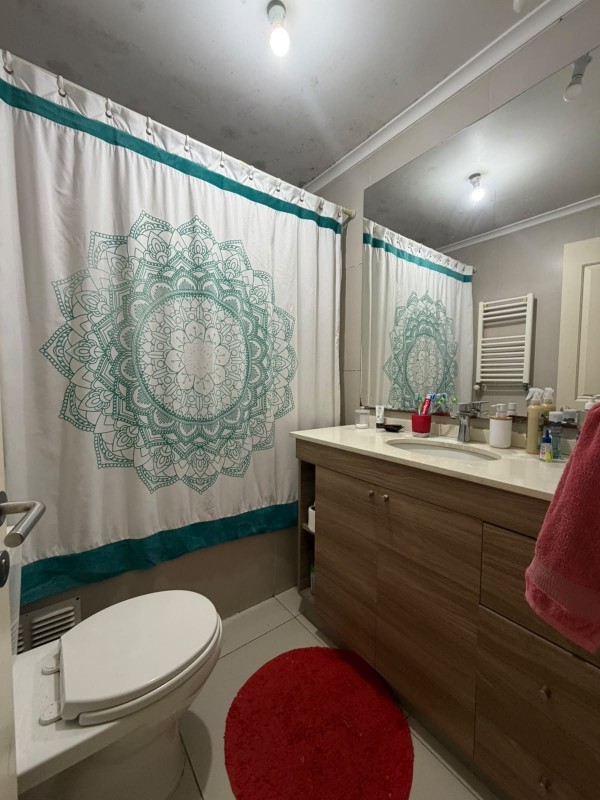 Casa en Venta en Barrio los Maderos Con Piscina y Quincho