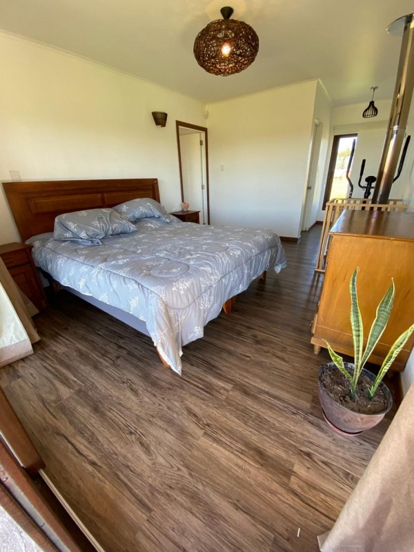 Vende Casa en Loteo Laurel de Oro, Camino A Coihueco 7,5Km