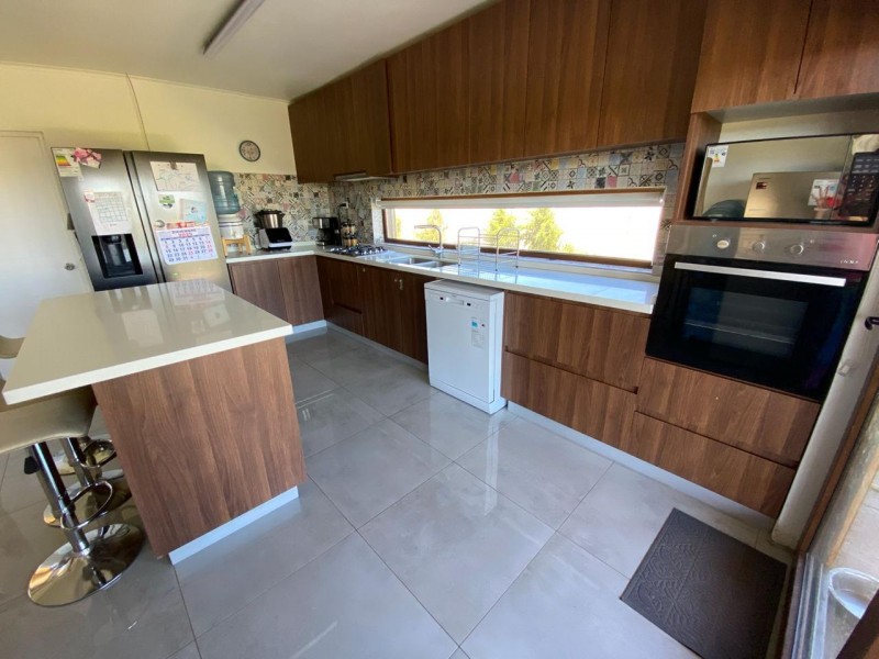 Vende Casa en Loteo Laurel de Oro, Camino A Coihueco 7,5Km