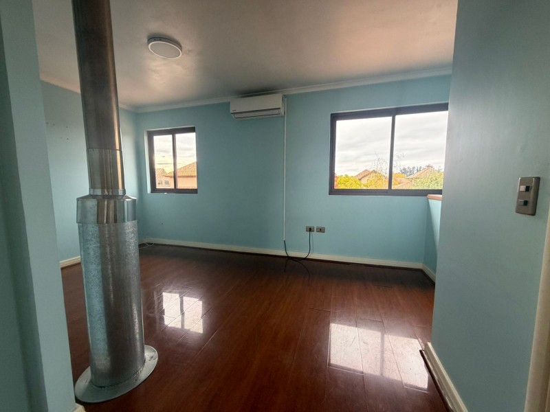 1. Se Vende Casa Con Piscina y Quincho en Quilamapu