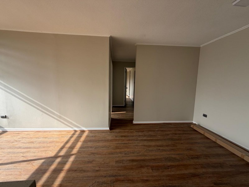 Arriendo Departamento 3D 2B Con Estacionamiento Cumbres de C