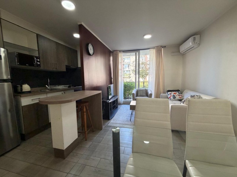 Arriendo Depto Amoblado 2D 2B Con Estacionamiento y Segurida