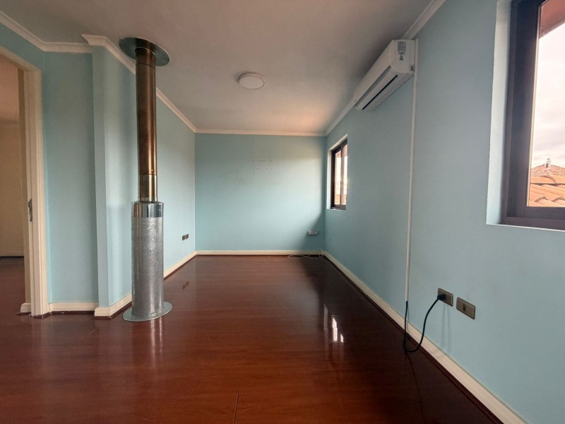 1. Se Vende Casa Con Piscina y Quincho en Quilamapu