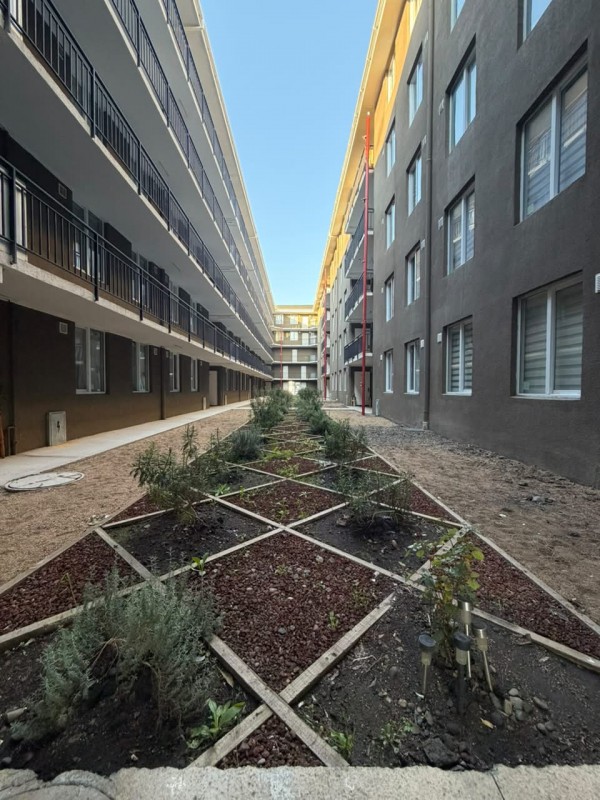 Arriendo Departamento Nuevo en Edificio los Abetos Con Estac