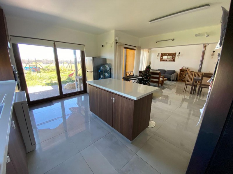 Vende Casa en Loteo Laurel de Oro, Camino A Coihueco 7,5Km