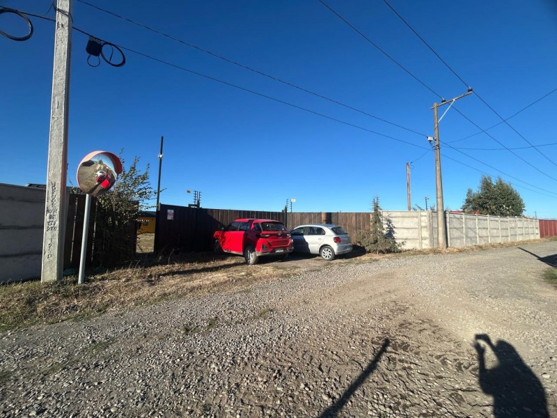 Vende Casa en Loteo Laurel de Oro, Camino A Coihueco 7,5Km