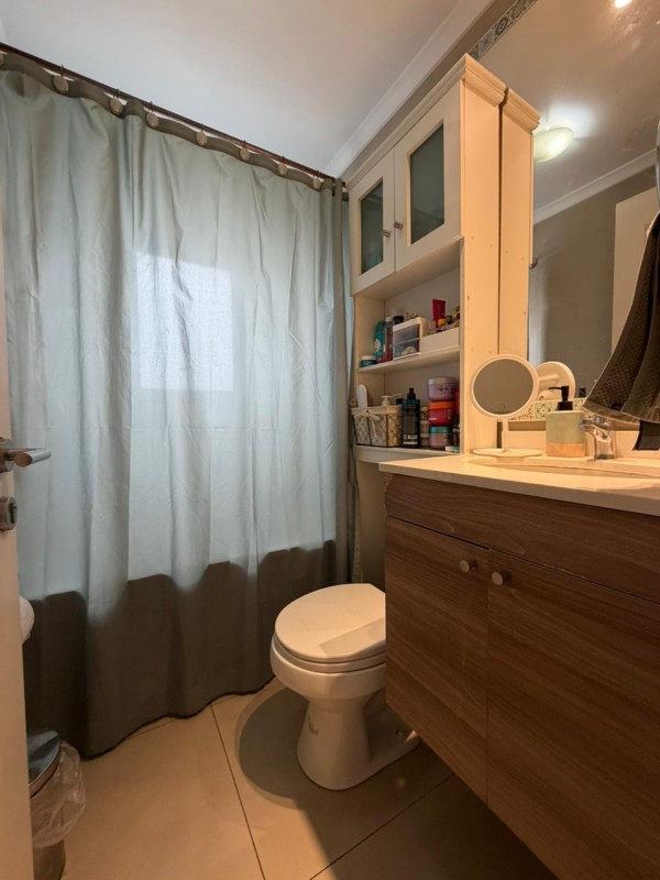 Venta Casa 5 Dormitorios en Quilamapu Con Piscina y Quincho