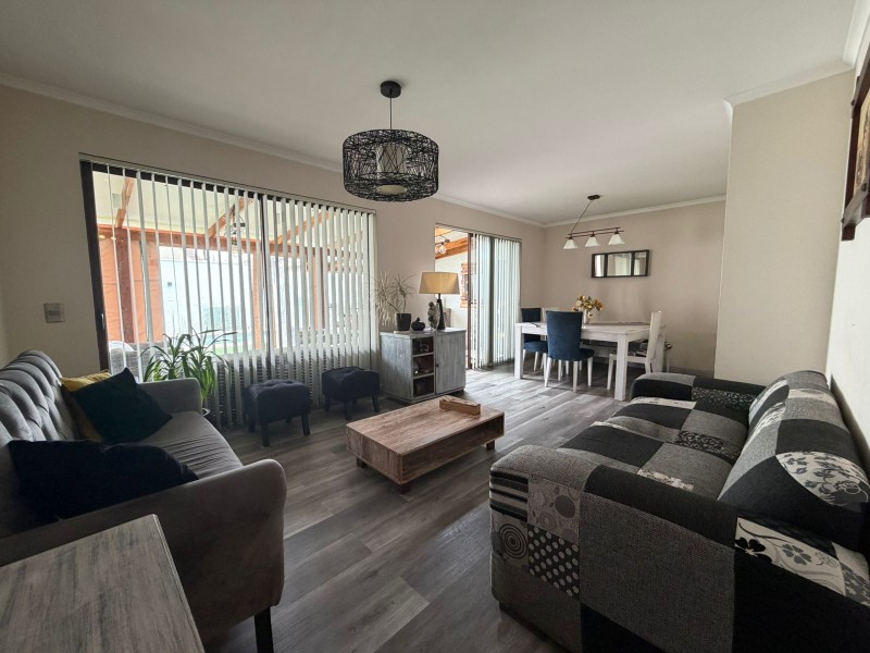 Venta Casa 5 Dormitorios en Quilamapu Con Piscina y Quincho