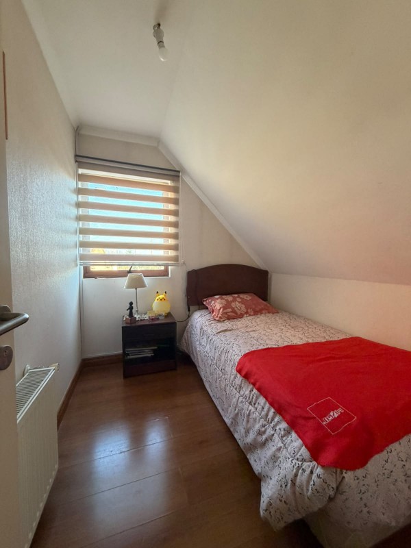Casa en Venta en Barrio los Maderos Con Piscina y Quincho