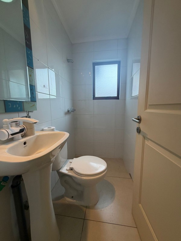 1. Se Vende Casa Con Piscina y Quincho en Quilamapu