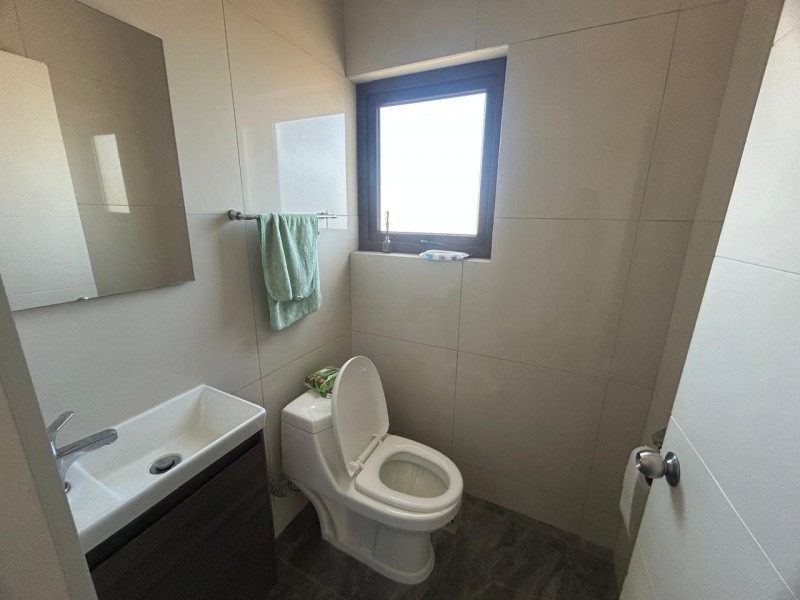 Vende Casa en Loteo Laurel de Oro, Camino A Coihueco 7,5Km