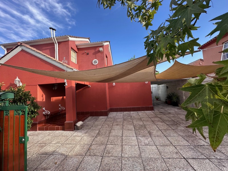 Venta de Casa en Valle Lo Campino Quilicura