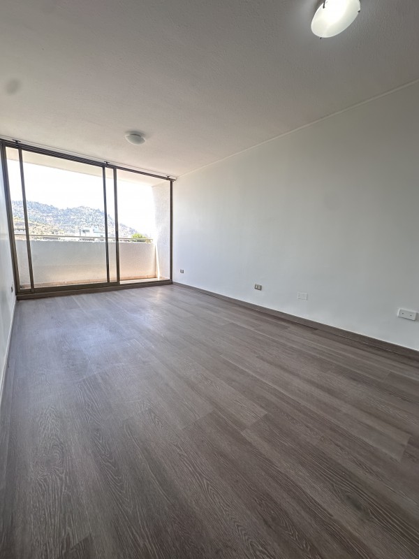 Se Arrienda Departamento en Calle el Carrion Independencia