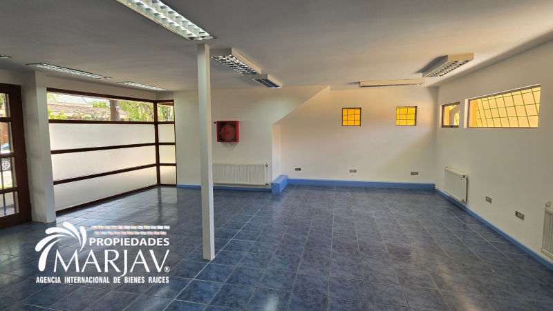 Arriendo de Local de 328 M² en Pleno Villarrica Comercial