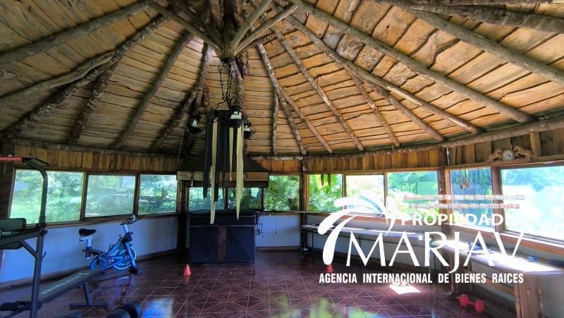 la Propiedad de 5.000M² Con 2 Casas + Quincho Villarrica