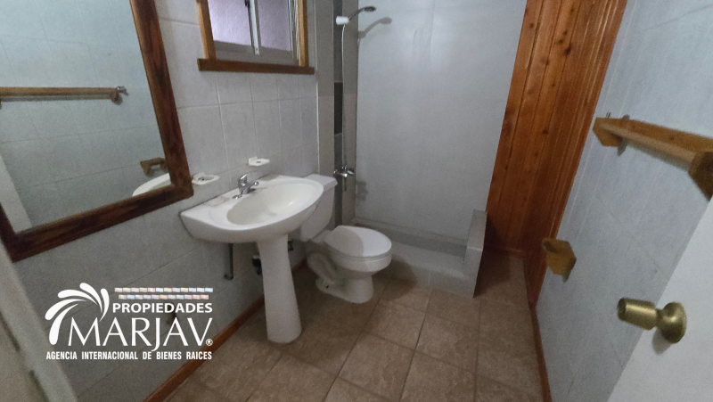 Venta de Casa Urbana en Villarrica Bien Ubicada