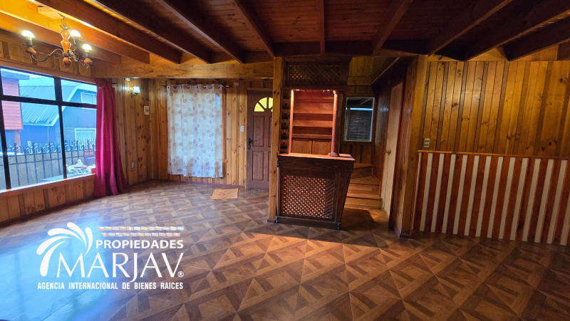 Venta de Casa Urbana en Villarrica Bien Ubicada