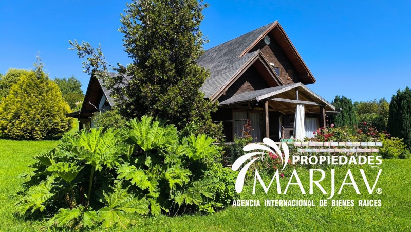 la Propiedad de 5.000M² Con 2 Casas + Quincho Villarrica