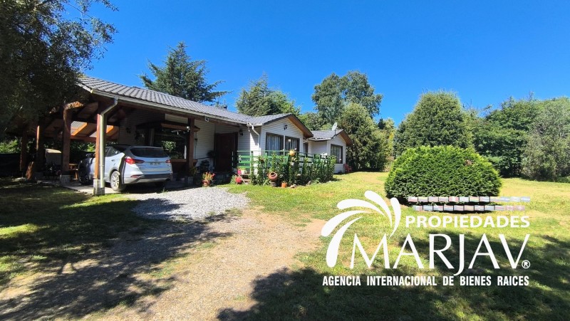la Propiedad de 5.000M² Con 2 Casas + Quincho Villarrica