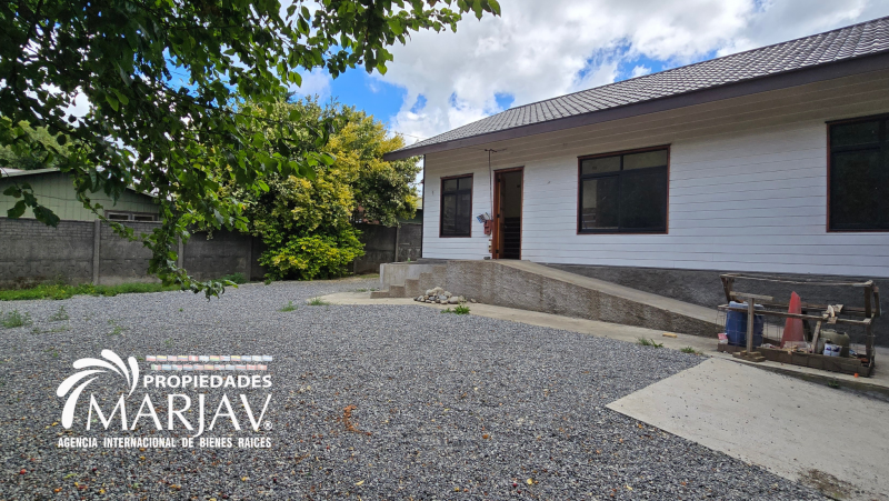 Arriendo de Local Comercial Con Galpón y Oficinas Villarrica